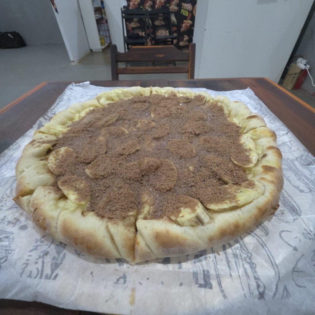 Pizza Banana com Chocolate