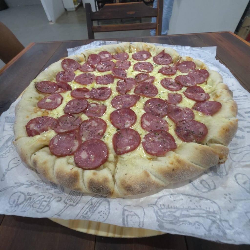 Pizza Calabresa