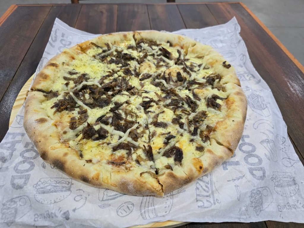 Pizza Costela com Catupiry