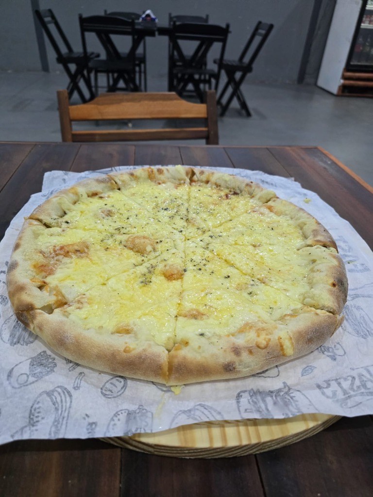 Pizza Dois Queijos
