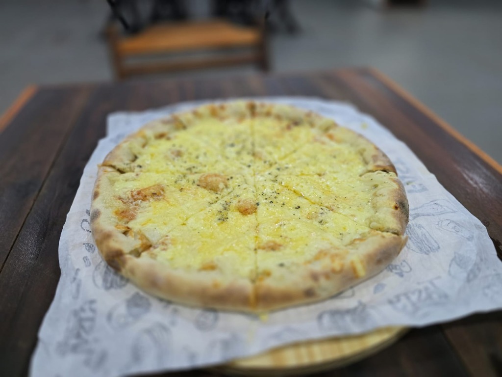 Pizza Mussarela